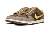 Dunk Low SP UNDEFEATED Canteen Dunk vs. AF1 Pack