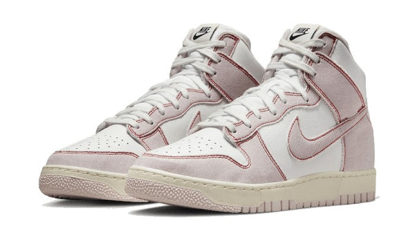 Dunk High 1985 Barely Rose Denim