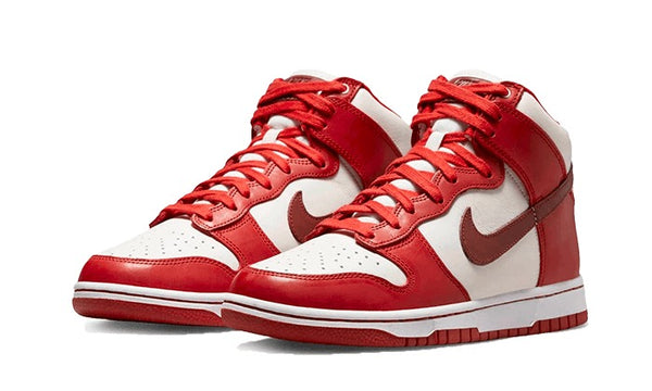 Dunk High LXX Cinnabar