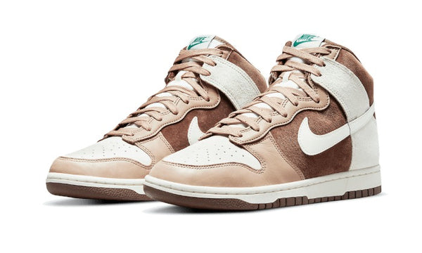 Dunk High Light Chocolate