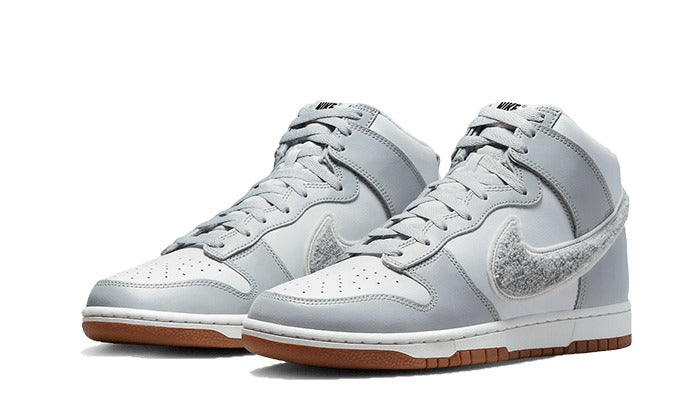 Dunk High Retro Chenille Swoosh White Grey