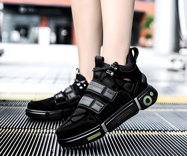 Sneakers "Cyberpunk"